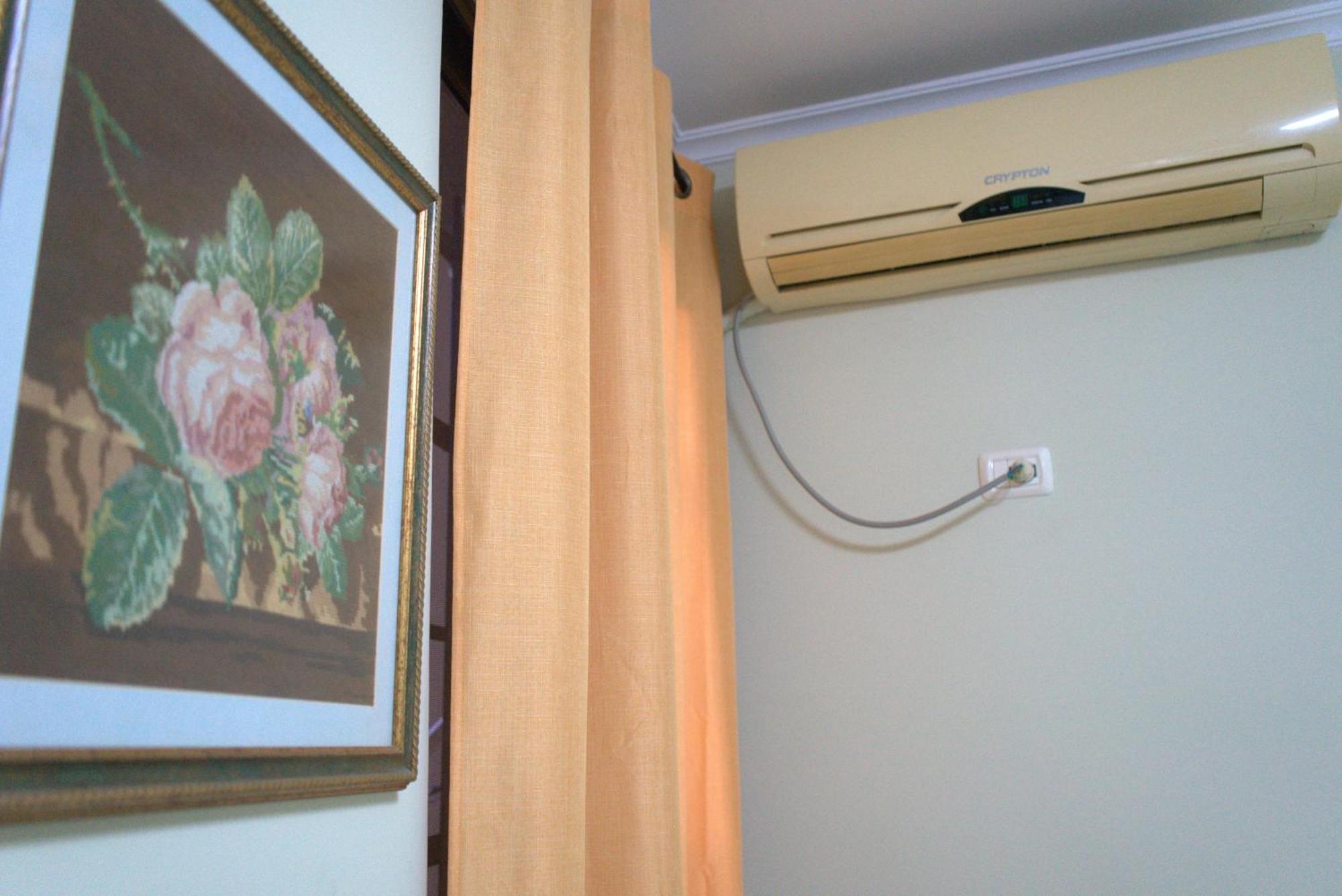 The Prism Apartment Tirana Esterno foto